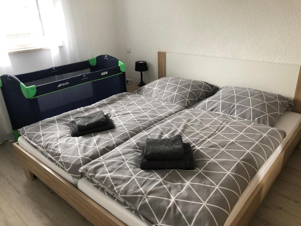 Moderne Helle 2,5 Zimmer Wohnung Mit Grossem Bad Und Kueche In 特罗辛根 外观 照片