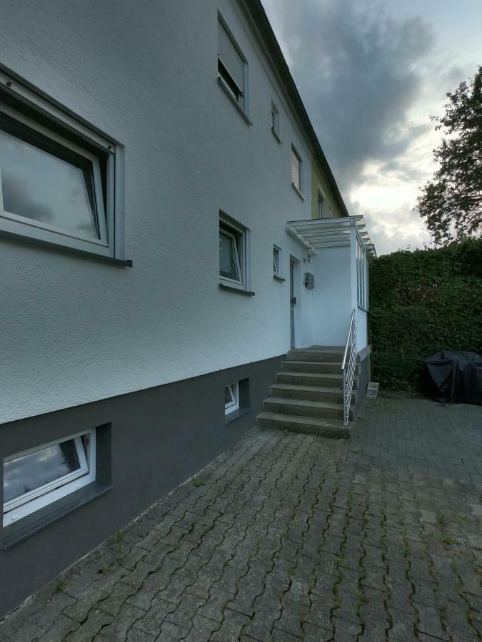 Moderne Helle 2,5 Zimmer Wohnung Mit Grossem Bad Und Kueche In 特罗辛根 外观 照片
